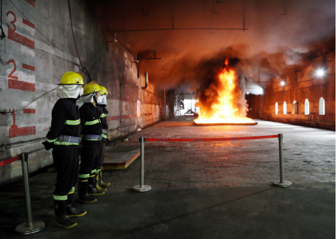 地铁.png